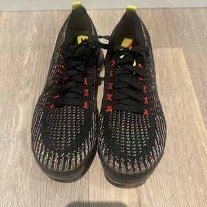 Women’s Nike Vapormax Size 8.5
